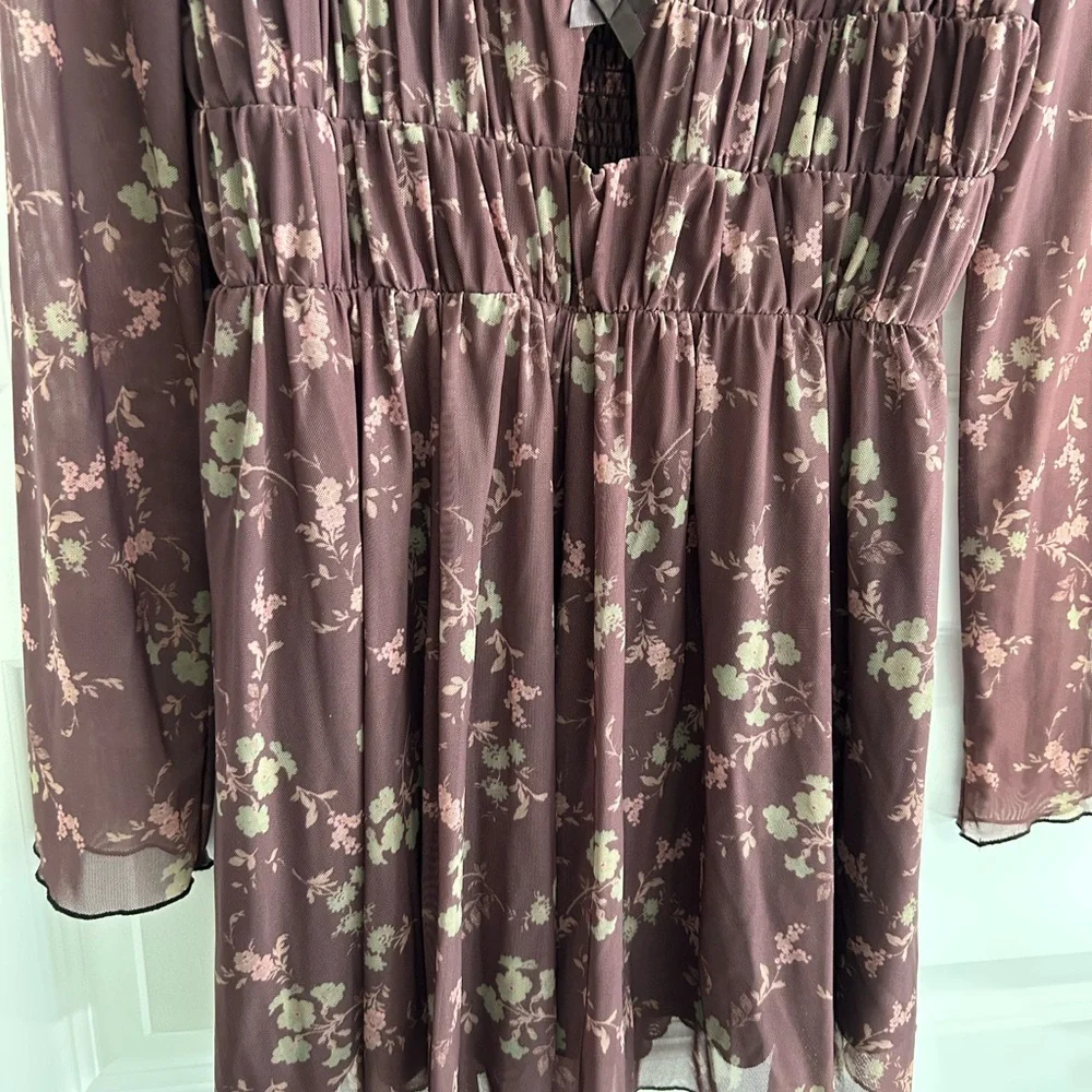 Urban Outfitters Diana Floral Cut Out Romper Brown Green Size L - Picture 5 of 16